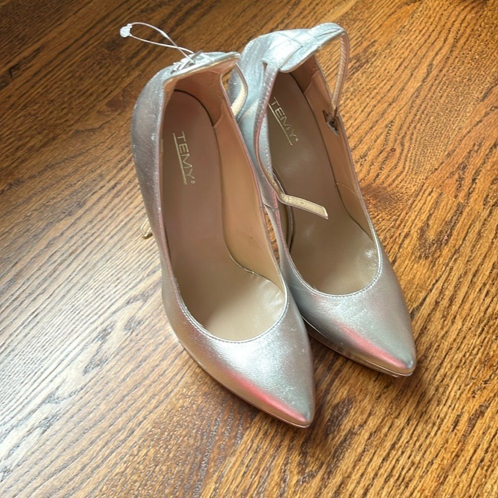 Temy Size 39